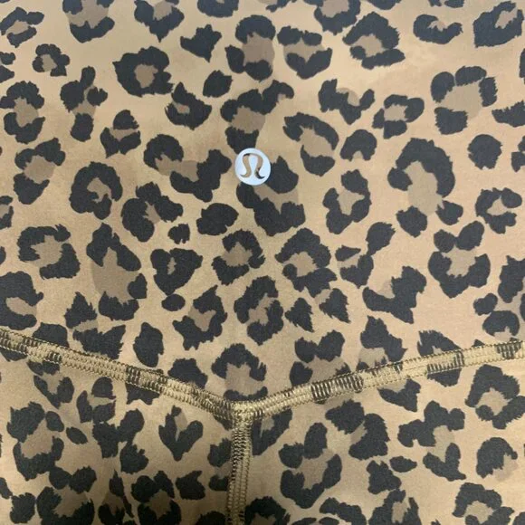 Lululemon NWT lululemon Align No Lin High-Rise Short 6 size 10 True Leopard Mul